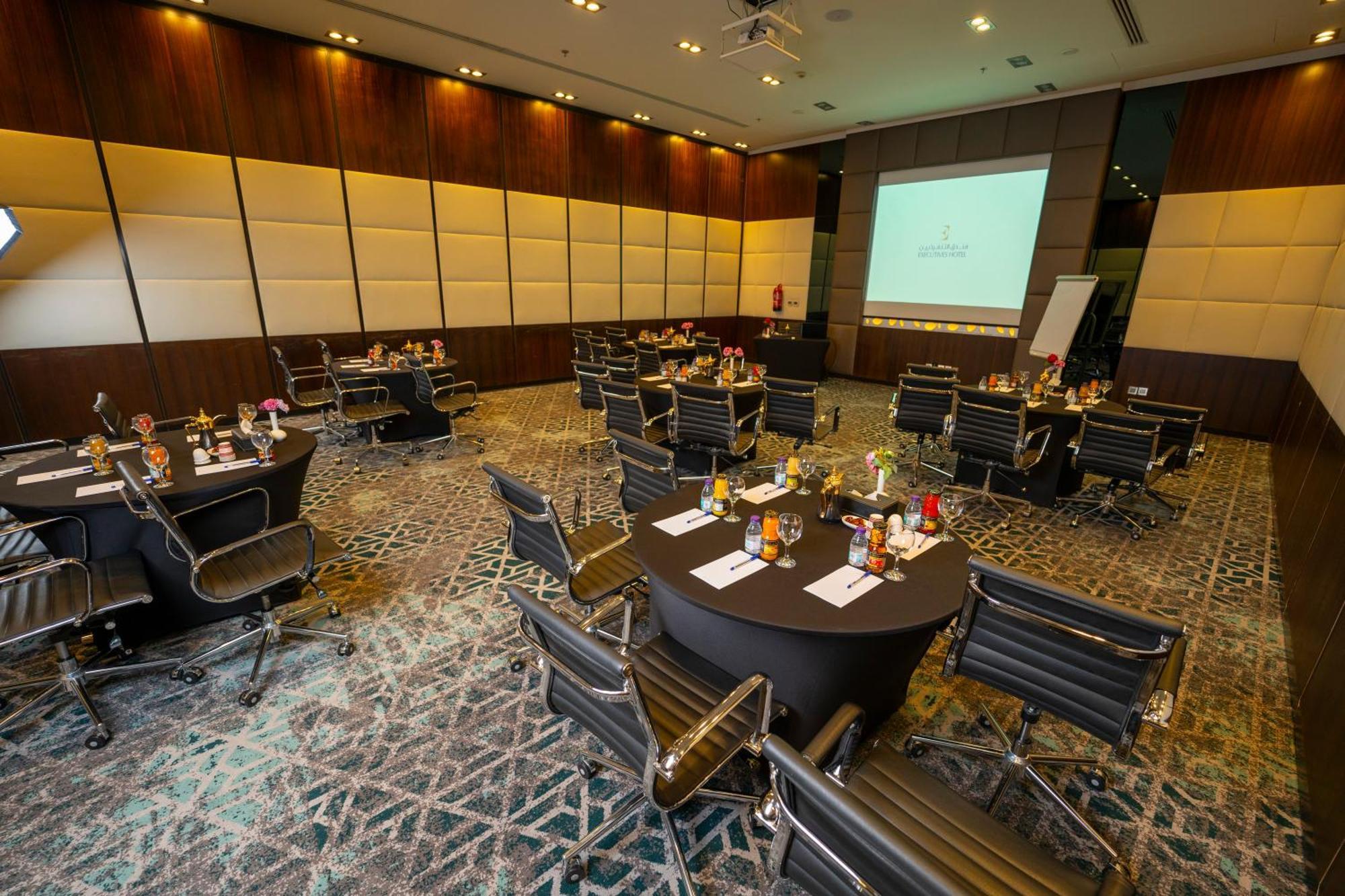 Executives Hotel - Kafd Ar Riyad Esterno foto